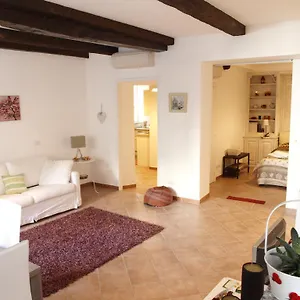 Il Salotto Di Via Giulia , Rome Italy